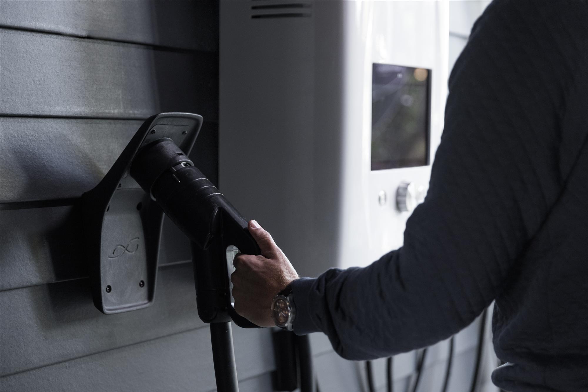EV Charger installers for your Milwaukee home