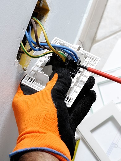 Surge protector installation for Wisconsin residents