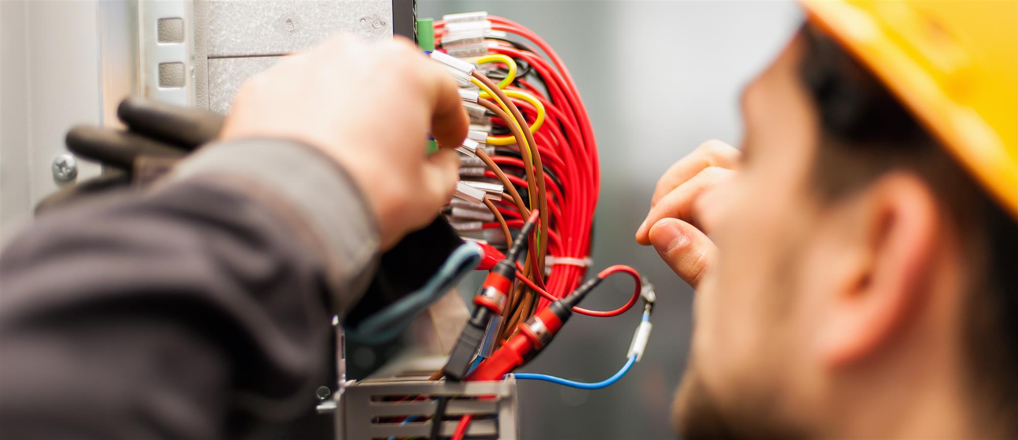 Commercial machine wiring electrician Commercial machine wiring electrician